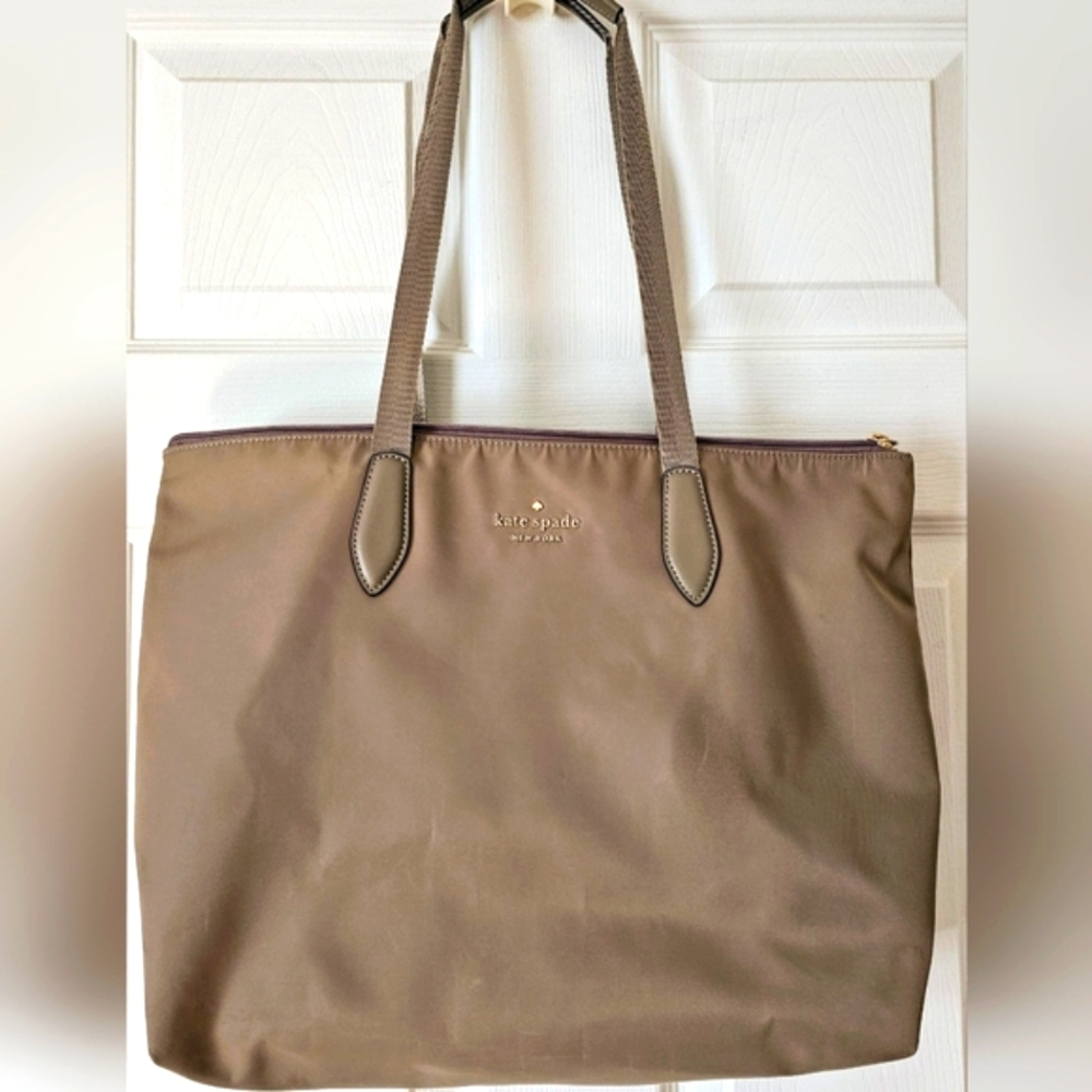 Kate Spade Kitt Large Tote Bag in Taupe